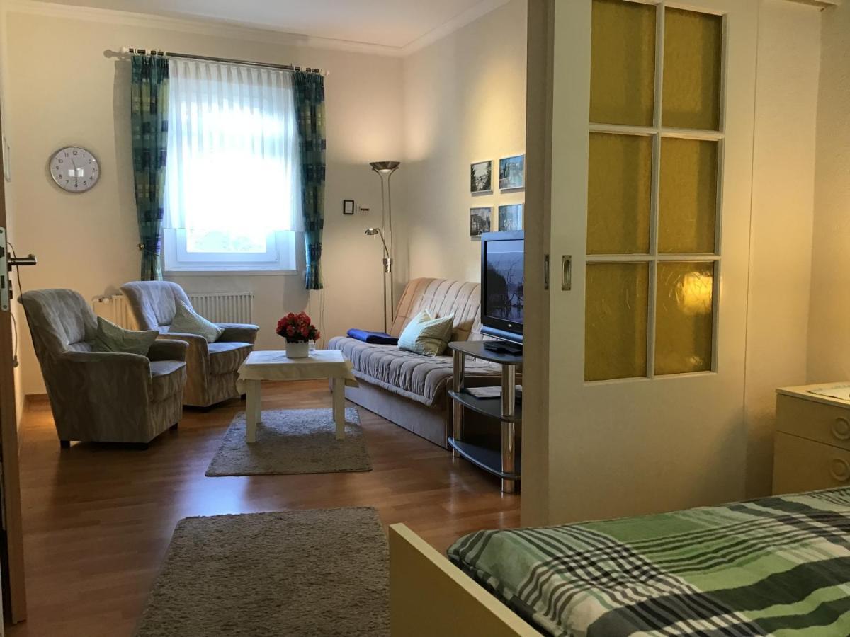 Ferienwohnung Ilse Und Eberhard Troeps Siegen Exterior foto